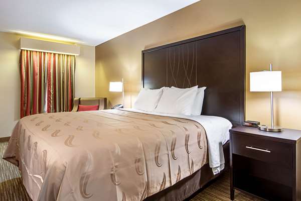  - Quality Inn Thomaston