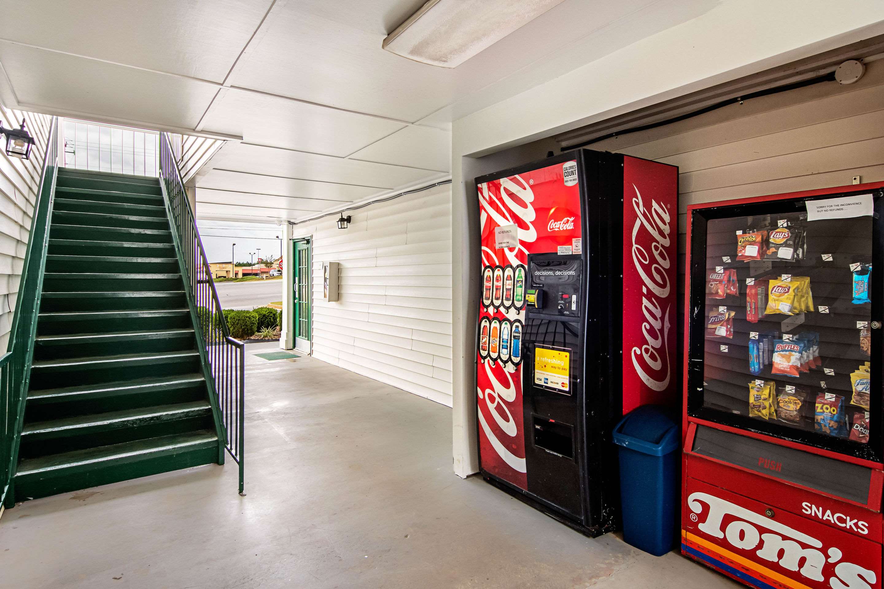Hotel vending area