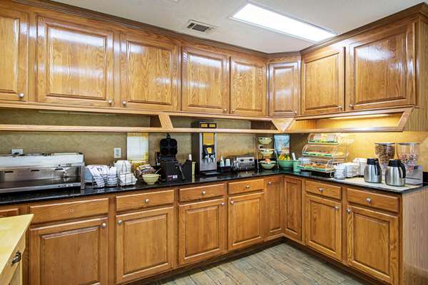 Amenities - Quality Inn Thomaston