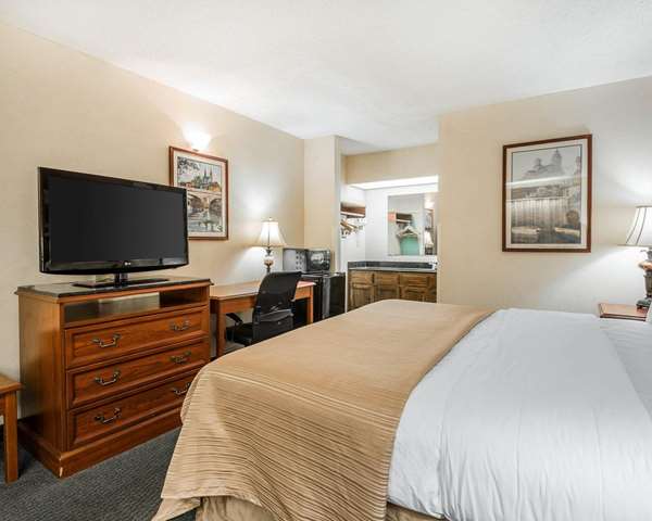  - Quality Inn Bainbridge