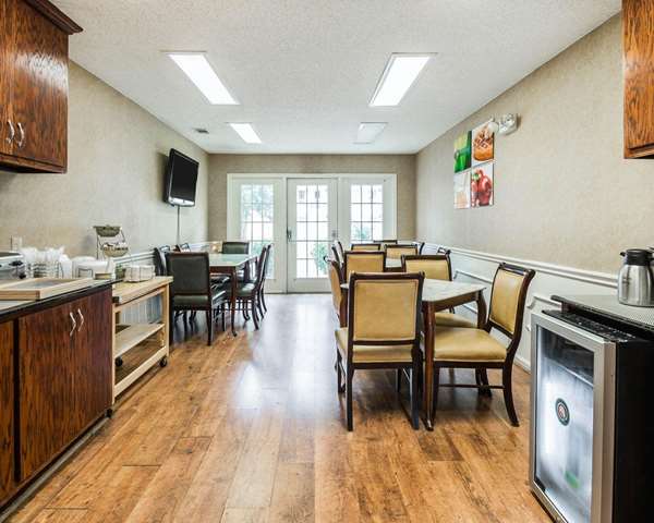 Amenities - Quality Inn Bainbridge