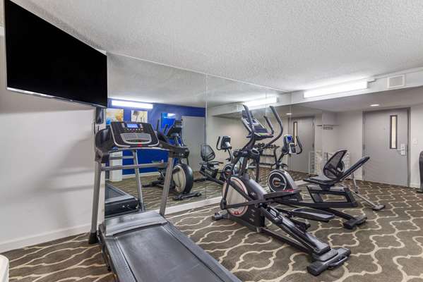 Fitness/ Exercise Room - Comfort Inn Alpharetta