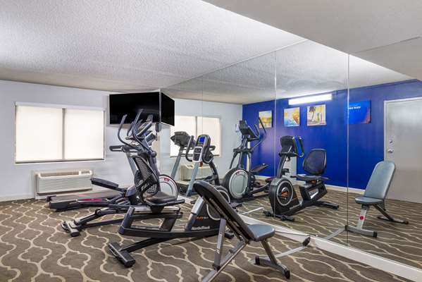 Fitness/ Exercise Room - Comfort Inn Alpharetta
