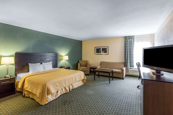 Suite - Quality Inn Fitzgerald