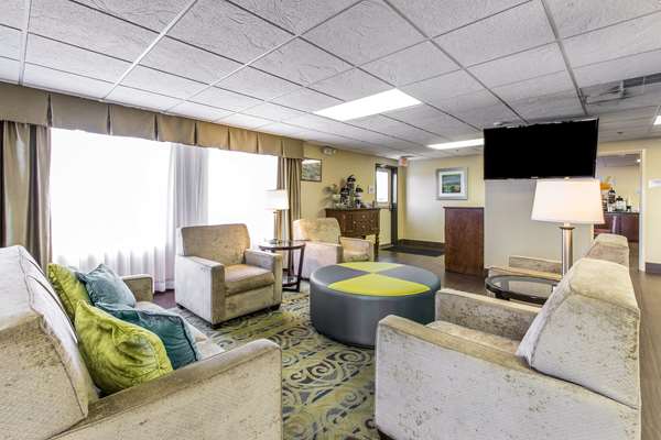  - Quality Inn Fitzgerald