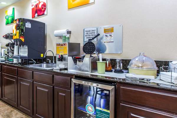 Amenities - Quality Inn Eastman