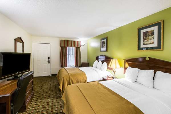  - Quality Inn Eastman