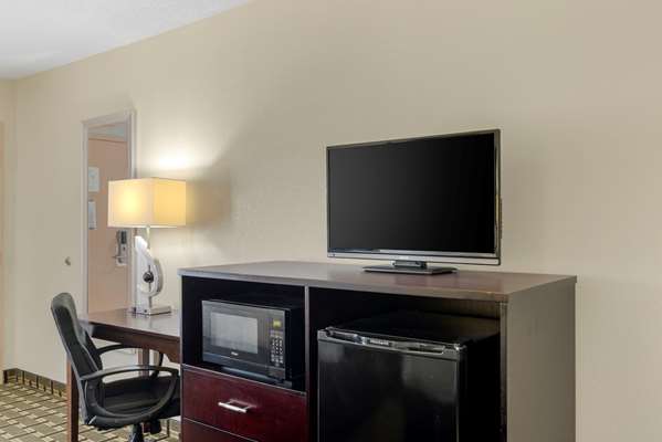  - Quality Inn Acworth - I-75, Exit 277