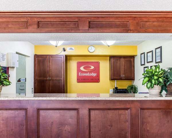  - Econo Lodge Cartersville