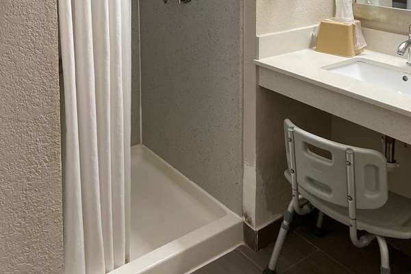  - Econo Lodge Cartersville