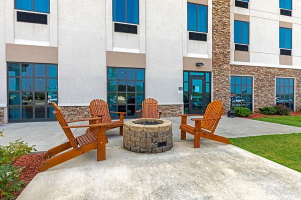  - Comfort Inn & Suites East Ellijay