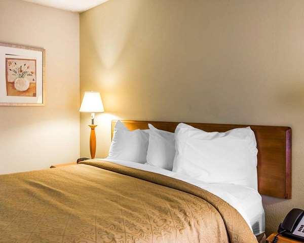  - Quality Inn at the Mall Valdosta - I-75, Exit 18
