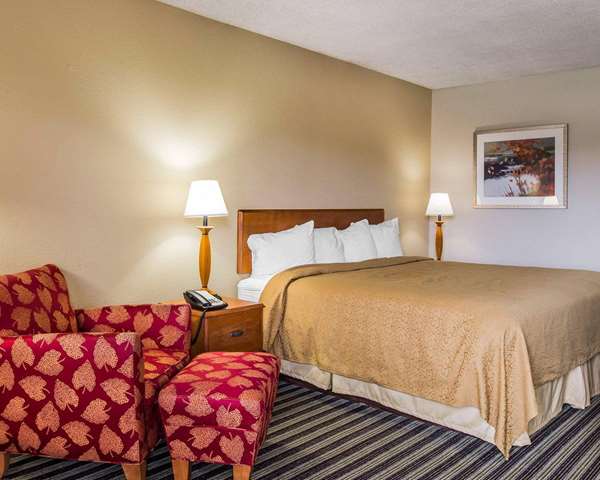  - Quality Inn at the Mall Valdosta - I-75, Exit 18