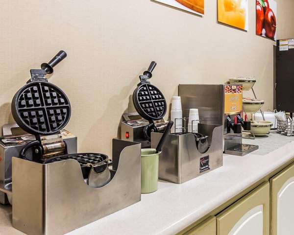 Amenities - Quality Inn at the Mall Valdosta - I-75, Exit 18