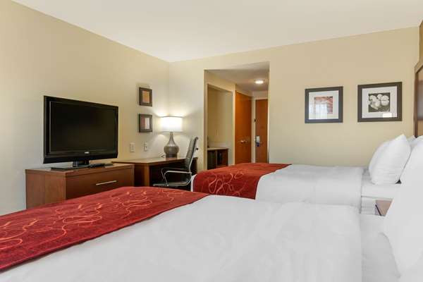  - Comfort Inn & Suites Southwest Macon - I-475, Exit 3
