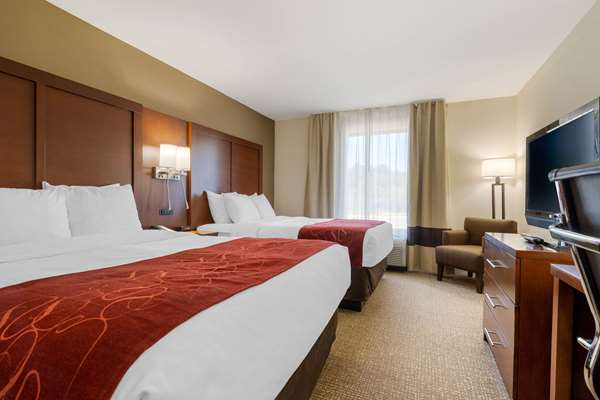  - Comfort Inn & Suites Southwest Macon - I-475, Exit 3