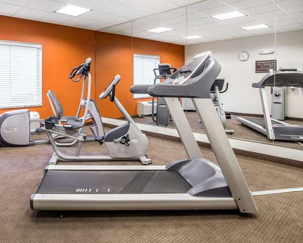 Fitness/ Exercise Room - Sleep Inn Emerson