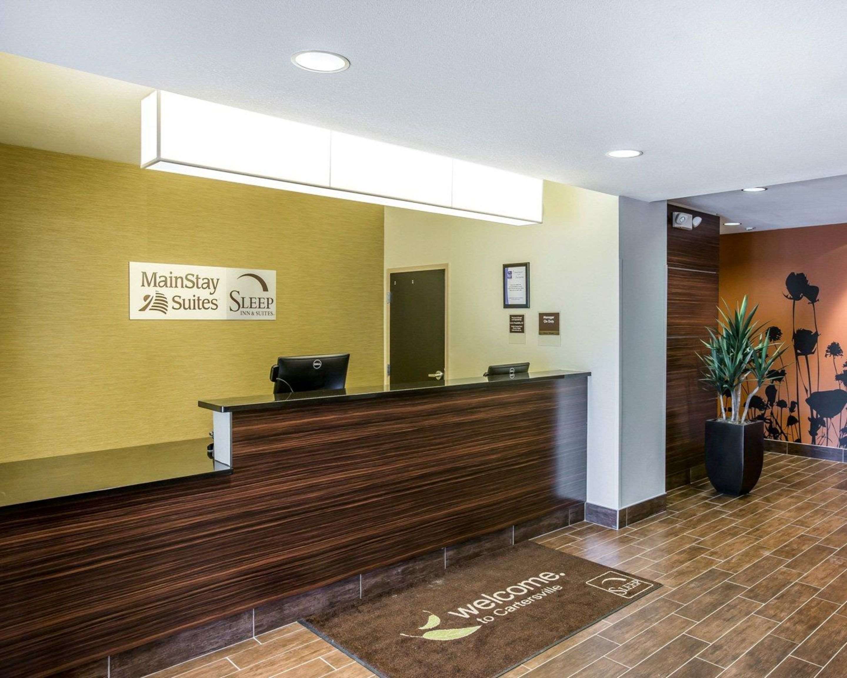 Front desk | Sleep Inn Cartersville - Emerson Lake Point