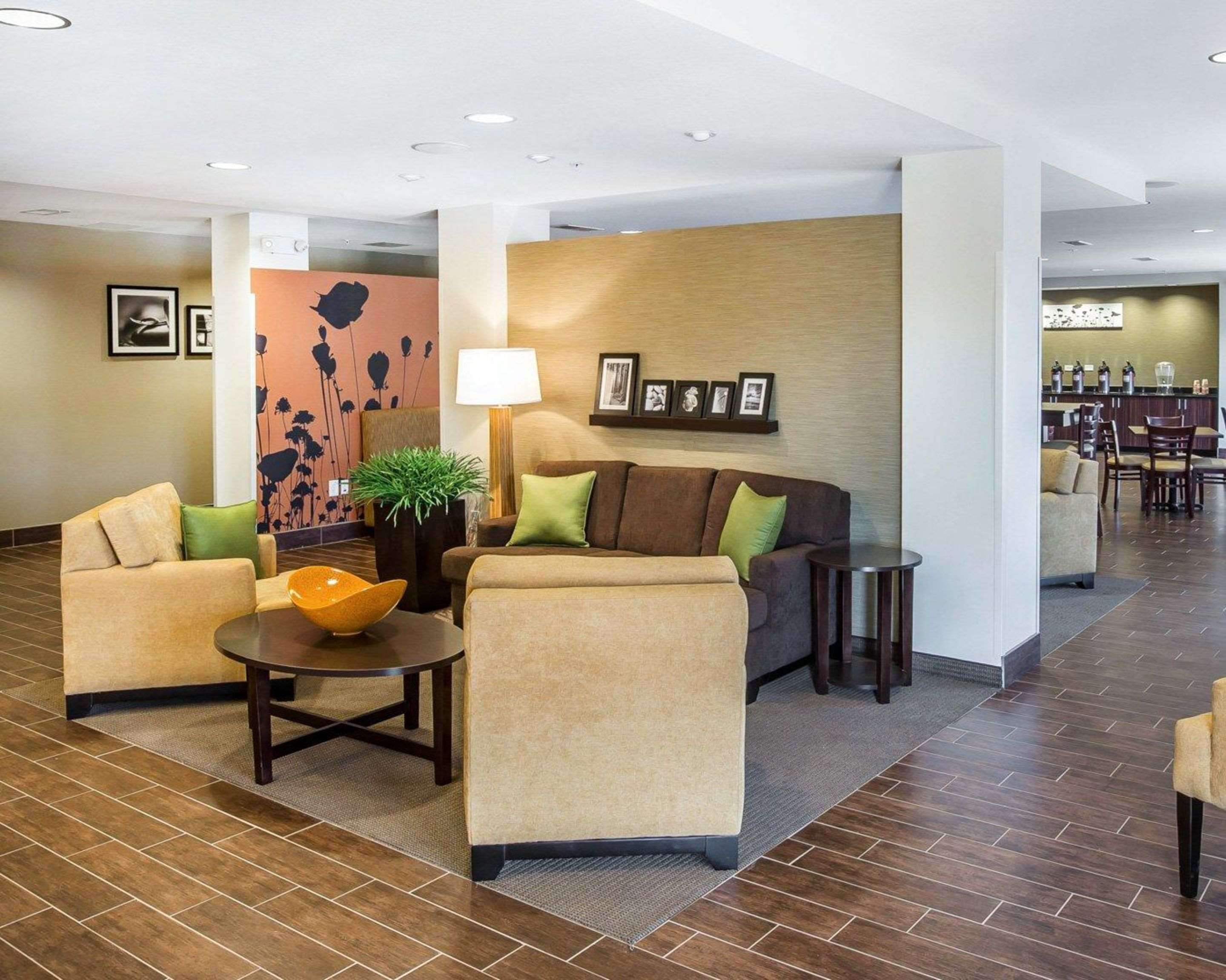 Hotel lobby | Sleep Inn Cartersville - Emerson Lake Point