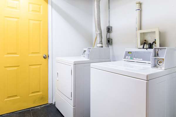 Amenities - Econo Lodge Conyers - I-20, Exit 82