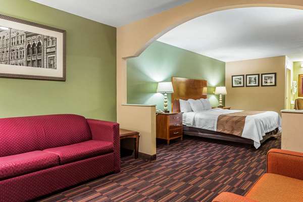 Suite - Quality Inn & Suites Warner Robins
