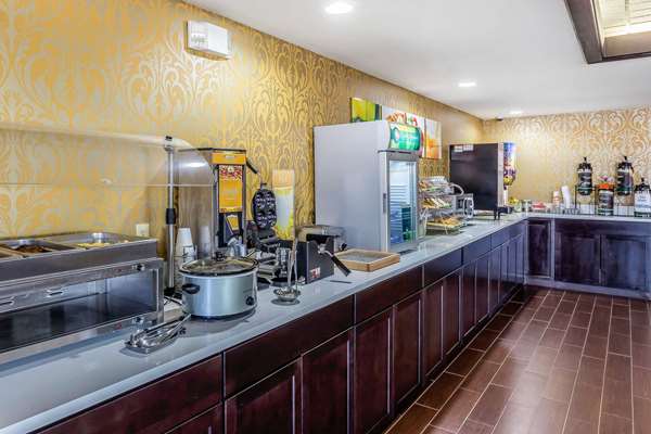 Amenities - Quality Inn & Suites Warner Robins