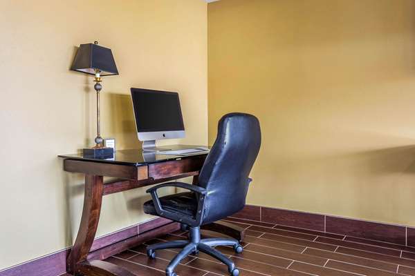 Conference Area - Quality Inn & Suites Warner Robins