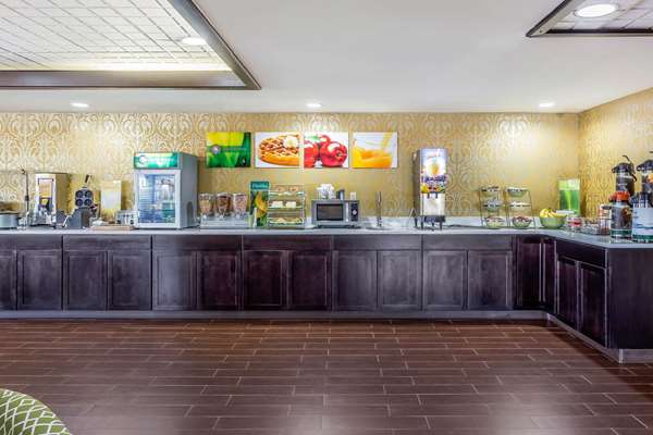 Amenities - Quality Inn & Suites Warner Robins