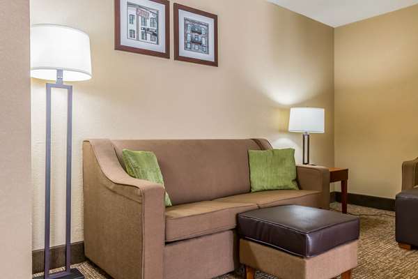 Suite - Comfort Inn Savannah