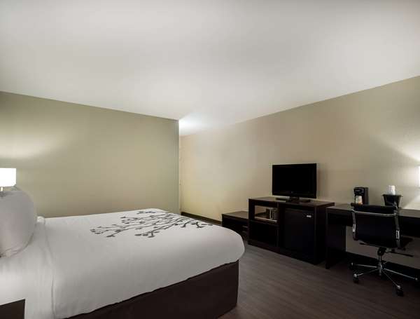  - Sleep Inn Midtown Savannah