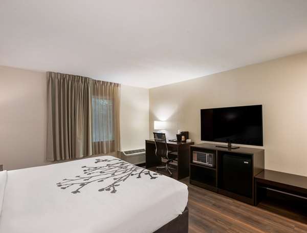  - Sleep Inn Midtown Savannah