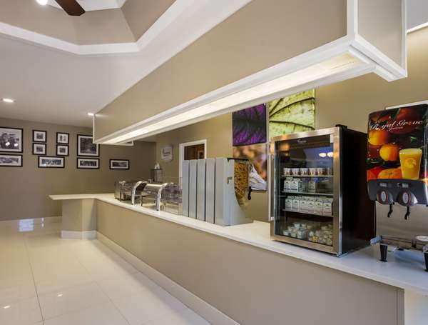 Amenities - Sleep Inn Midtown Savannah