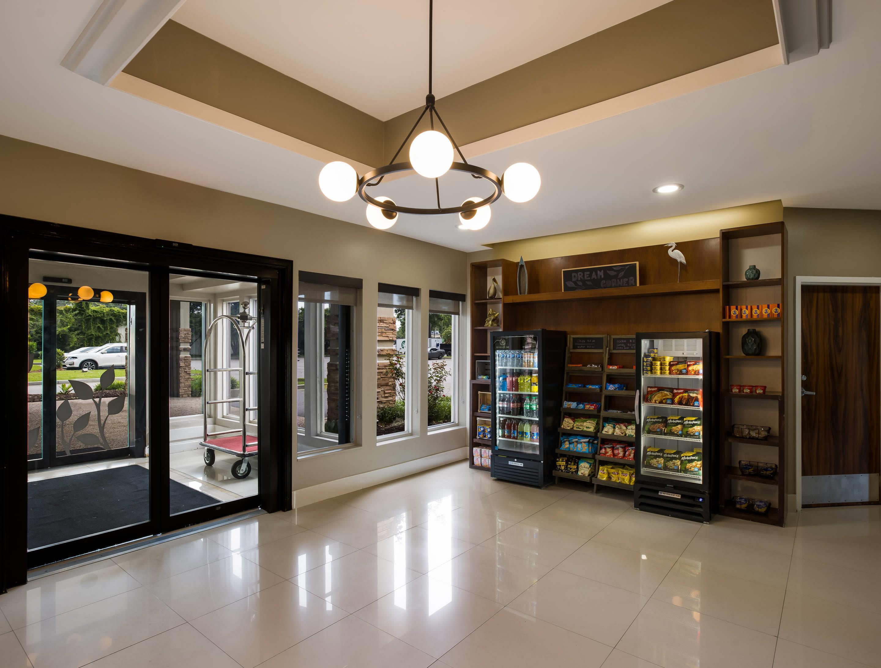 Hotel marketplace | Sleep Inn Savannah Midtown
