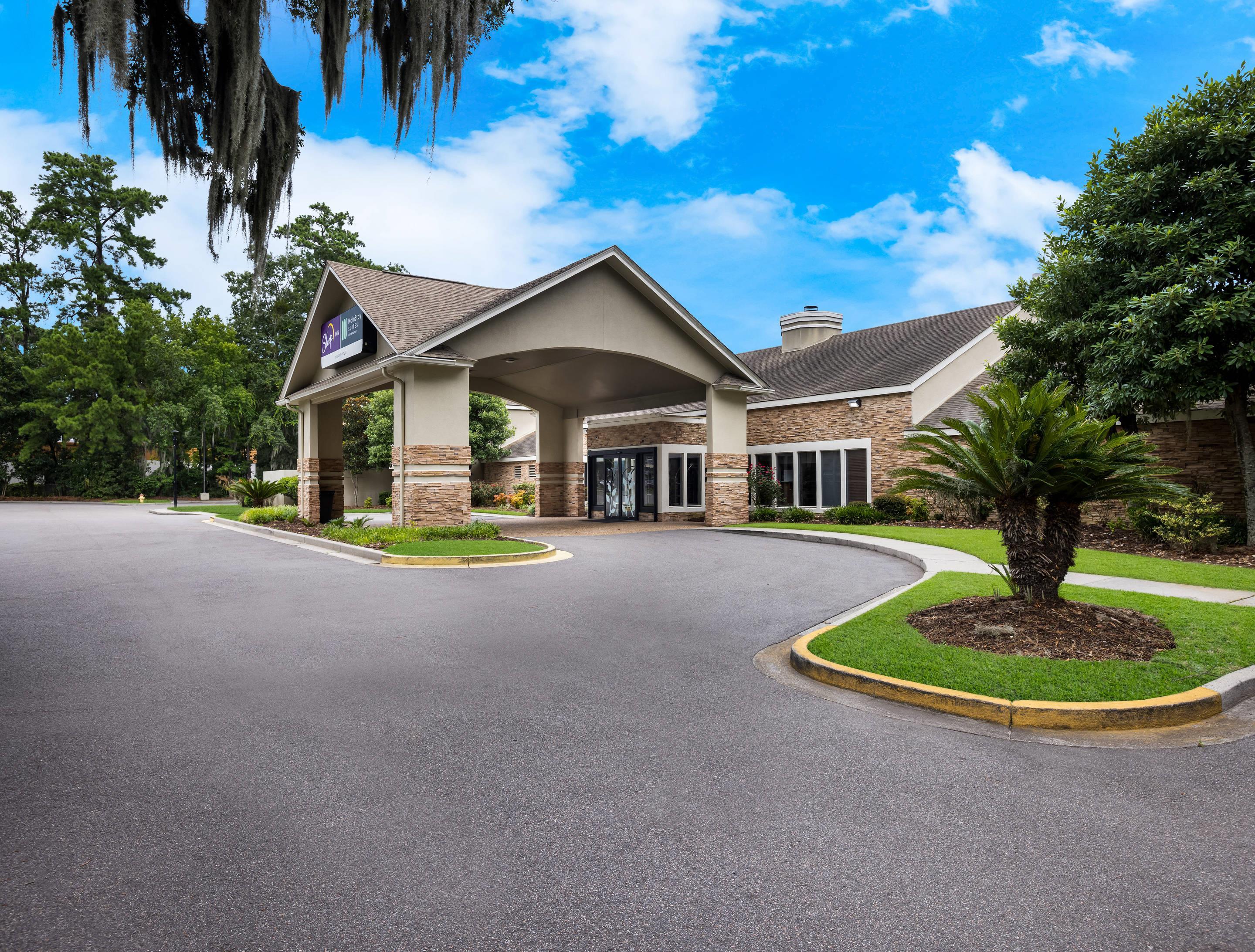 Hotel exterior | Sleep Inn Savannah Midtown