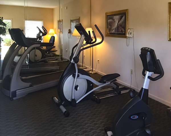 Fitness/ Exercise Room - Econo Lodge Cordele - I-75, Exit 101