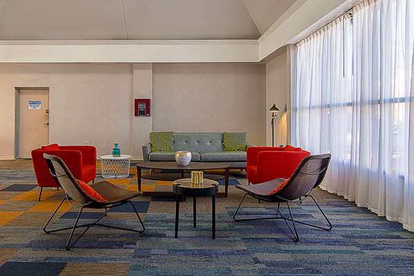  - Econo Lodge Americus