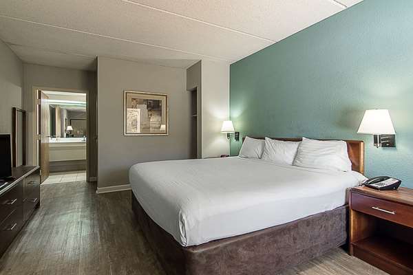  - Econo Lodge Americus