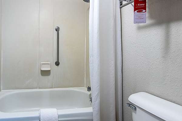  - Econo Lodge Americus