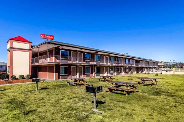 Exterior view - Econo Lodge Lavonia