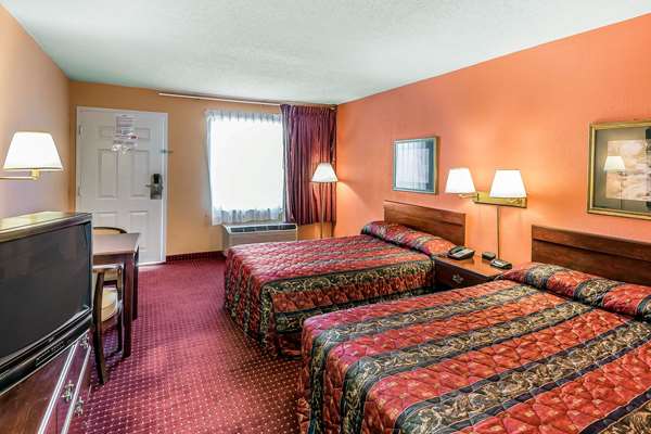  - Econo Lodge Lavonia