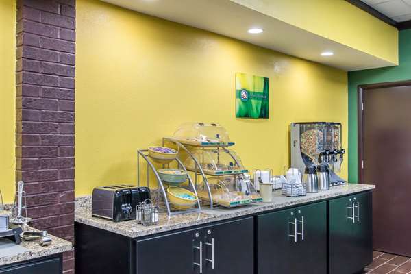 Amenities - Quality Inn Hinesville