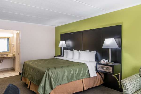  - Quality Inn Hinesville