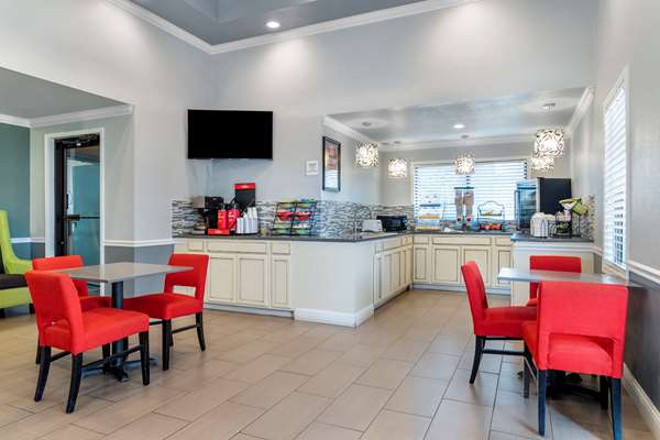 Amenities - Econo Lodge Cuthbert