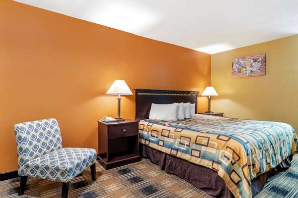  - Econo Lodge Cuthbert