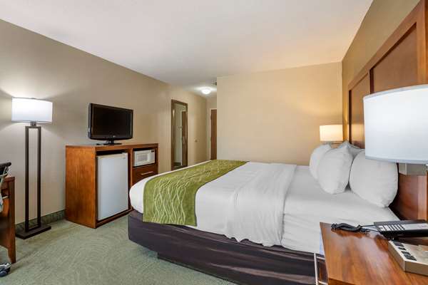  - Comfort Inn Muscatine