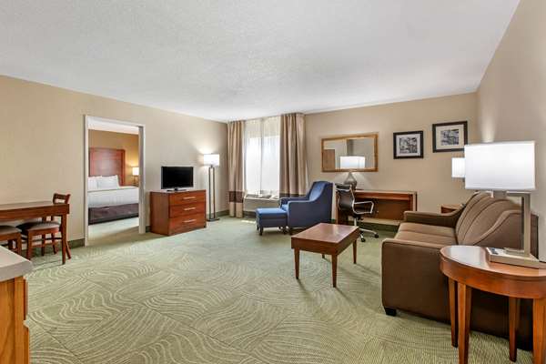  - Comfort Inn Muscatine