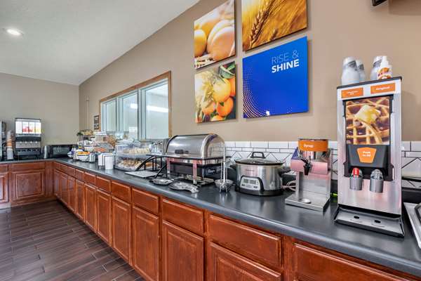Amenities - Comfort Inn Muscatine