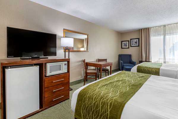  - Comfort Inn Muscatine