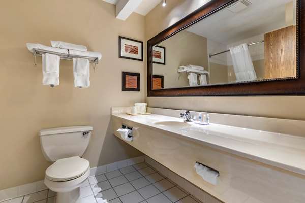  - Comfort Inn Muscatine