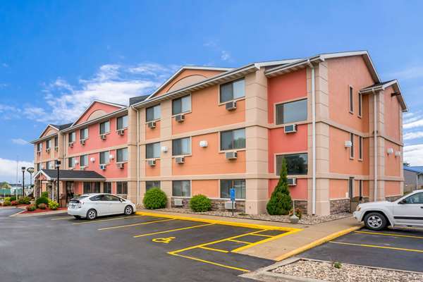 Exterior view - Quality Inn South Cedar Rapids